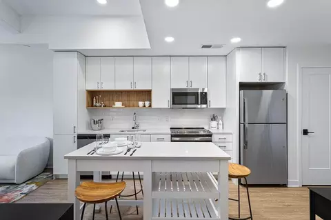 1215 N Fayette St, Alexandria, VA 22314 photo 5