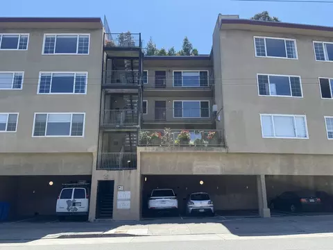 1040 Ashbury St, San Francisco, CA 94117