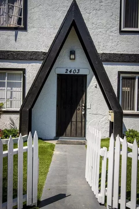 2403 Louella Ave, Los Angeles, CA 90291