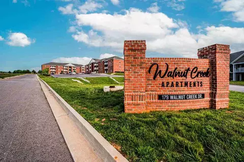 179 Walnut Creek Dr, Bowling Green, KY 42101