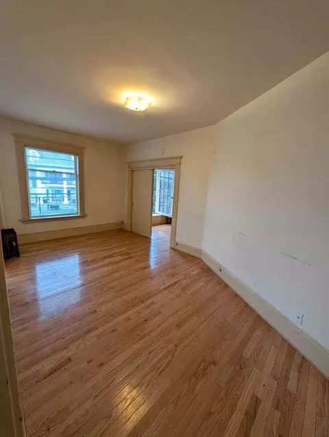 1625 E Madison St, Seattle, WA 98122
