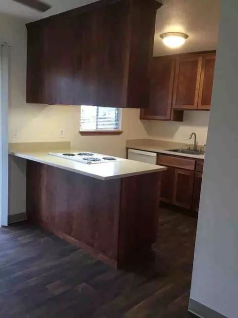 18850 SW Farmington Rd, Aloha, OR 97007 photo 1