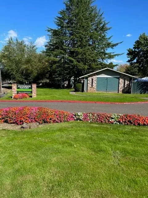 18850 SW Farmington Rd, Aloha, OR 97007