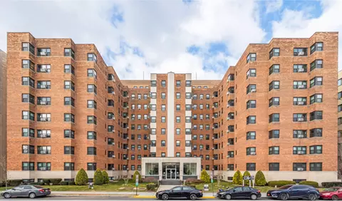 3130 Wisconsin Ave NW, Washington, DC 20016