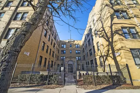 1734 E 72nd St, Chicago, IL 60649 photo 14