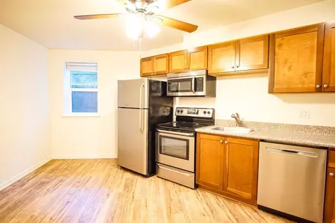 15 56075625 E Burnside St 15 Ne 57th Ave, Portland, OR 97215
