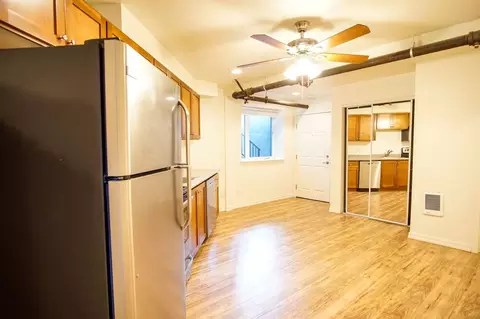 15 56075625 E Burnside St 15 Ne 57th Ave, Portland, OR 97215