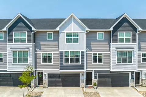 1747 S Telluride St, West Des Moines, IA 50265