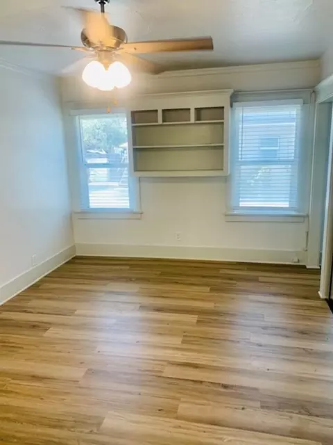 1728 E 7th St, Long Beach, CA 90813 photo 2