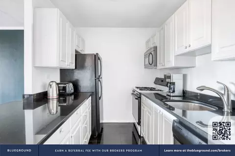 8 Whittier Pl, Boston, MA 02114 photo 47