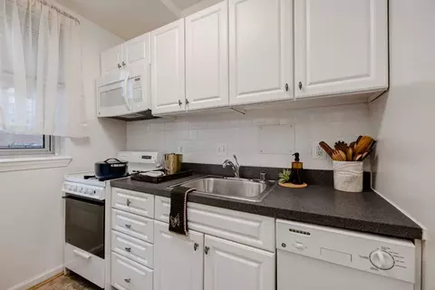 2800 Quebec St NW, Washington, DC 20008 photo 10