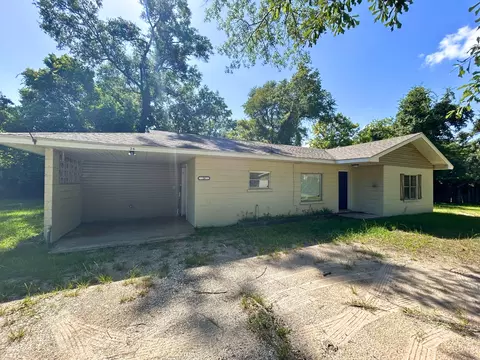 22 Glass Ave, Saraland, AL 36571