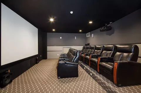 5500 Klump Ave, Los Angeles, CA 91601 photo 16