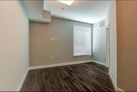5500 Klump Ave, Los Angeles, CA 91601 photo 21
