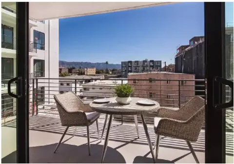 5500 Klump Ave, Los Angeles, CA 91601 photo 3