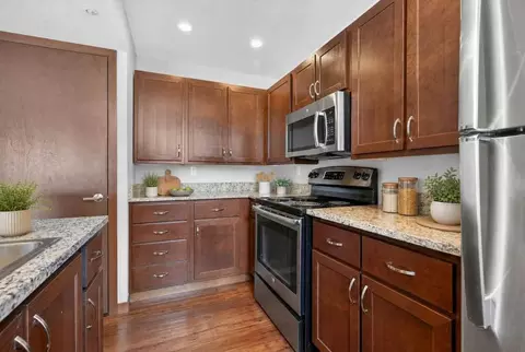 12118 SE 31st St, Bellevue, WA 98005 photo 3