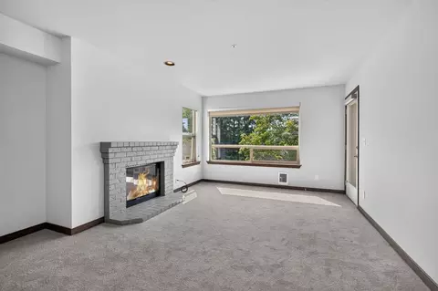 12118 SE 31st St, Bellevue, WA 98005 photo 6