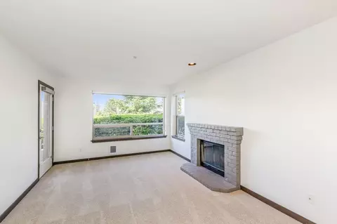 12118 SE 31st St, Bellevue, WA 98005 photo 3