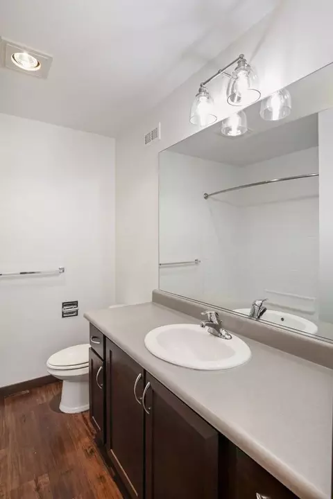12118 SE 31st St, Bellevue, WA 98005
