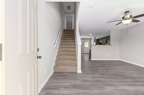 1104 Ziva Ln, Clarksville, TN 37040