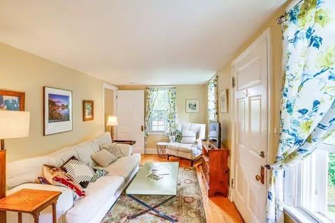 12 Main St, Stockbridge, MA 01262