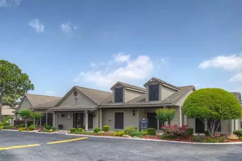 9850 Meadowglen Ln, Houston, TX 77042 photo 27