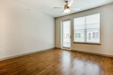 2112 Boll St, Dallas, TX 75204 photo 3