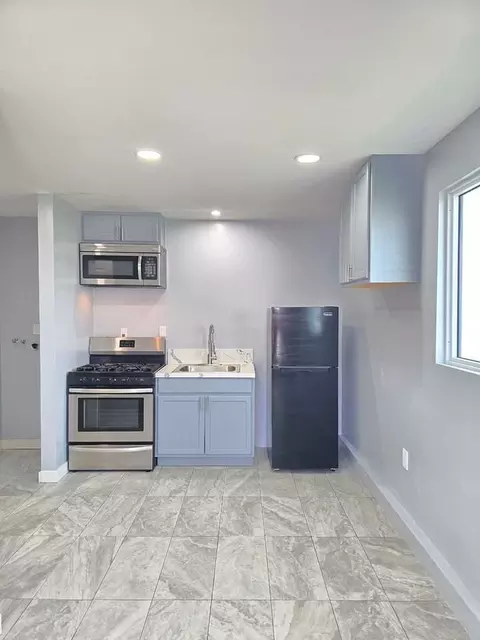 45114 16th St W, Lancaster, CA 93534