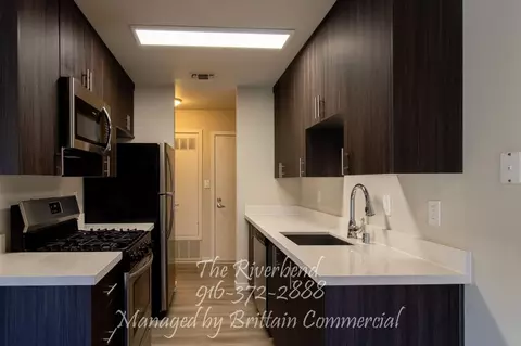 555 Douglas St, West Sacramento, CA 95605