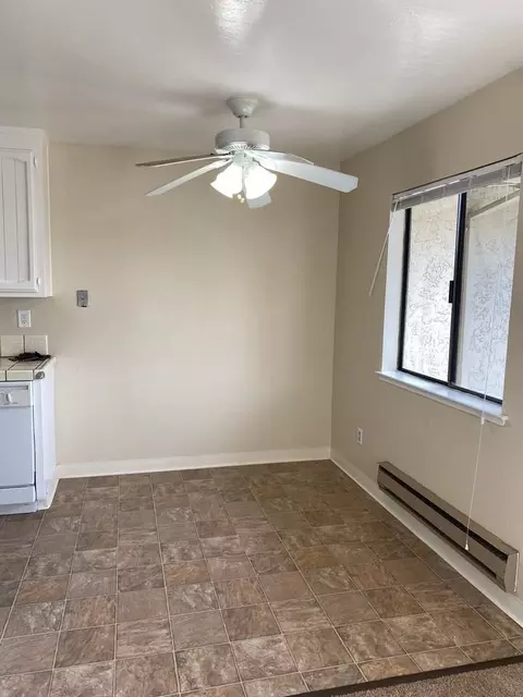 403 Roosevelt Ave, Sunnyvale, CA 94085