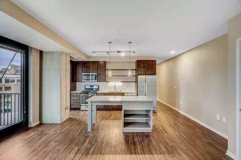 811 Washington Ave S, Minneapolis, MN 55415