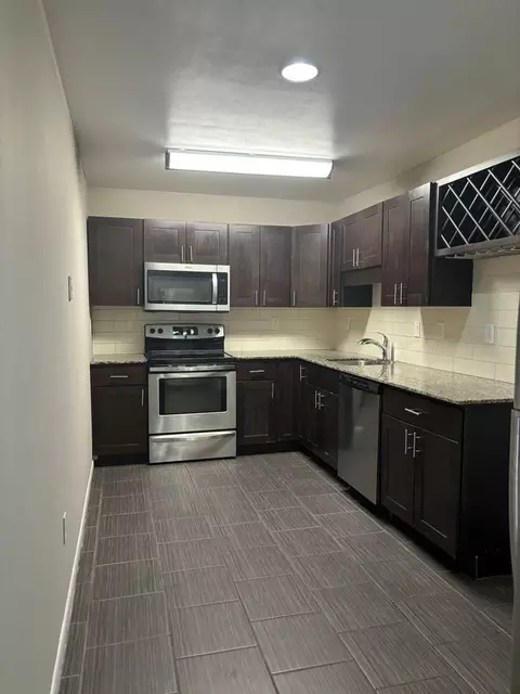 321 Monroe St, Freemansburg, PA 18017