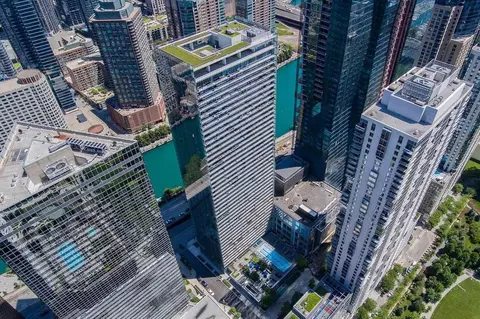 345 E Wacker Dr, Chicago, IL 60601 photo 10