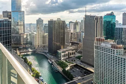 345 E Wacker Dr, Chicago, IL 60601 photo 41
