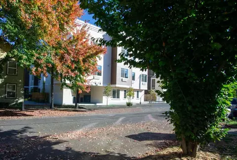 1627 N Willis Blvd, Portland, OR 97217