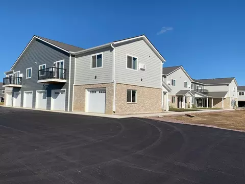 922 821 - 922 Adams Ct, Baraboo, WI 53913