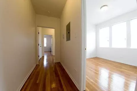1860 S Komensky Ave, Chicago, IL 60623 photo 4