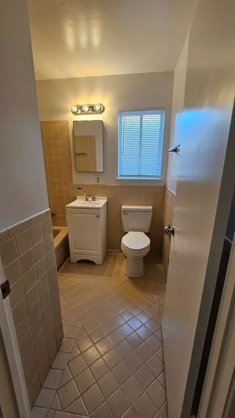 330 Alemany Blvd, San Francisco, CA 94110 photo 3
