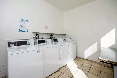 821 S Osage Ave, Inglewood, CA 90301 photo 19