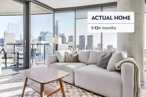 730 W Couch Pl, Chicago, IL 60661