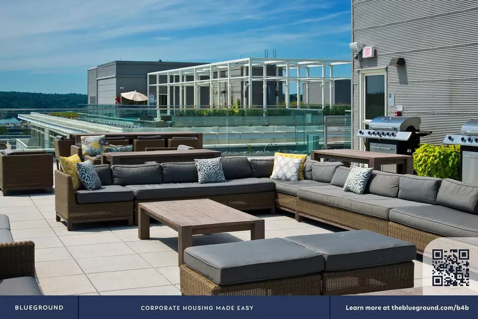  2221 I St NW, Washington, DC 20037 photo 22