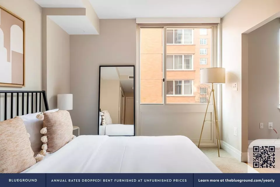  2221 I St NW, Washington, DC 20037 photo 8
