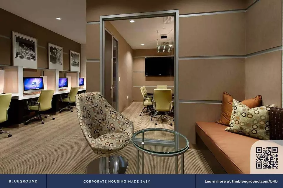  2221 I St NW, Washington, DC 20037 photo 32