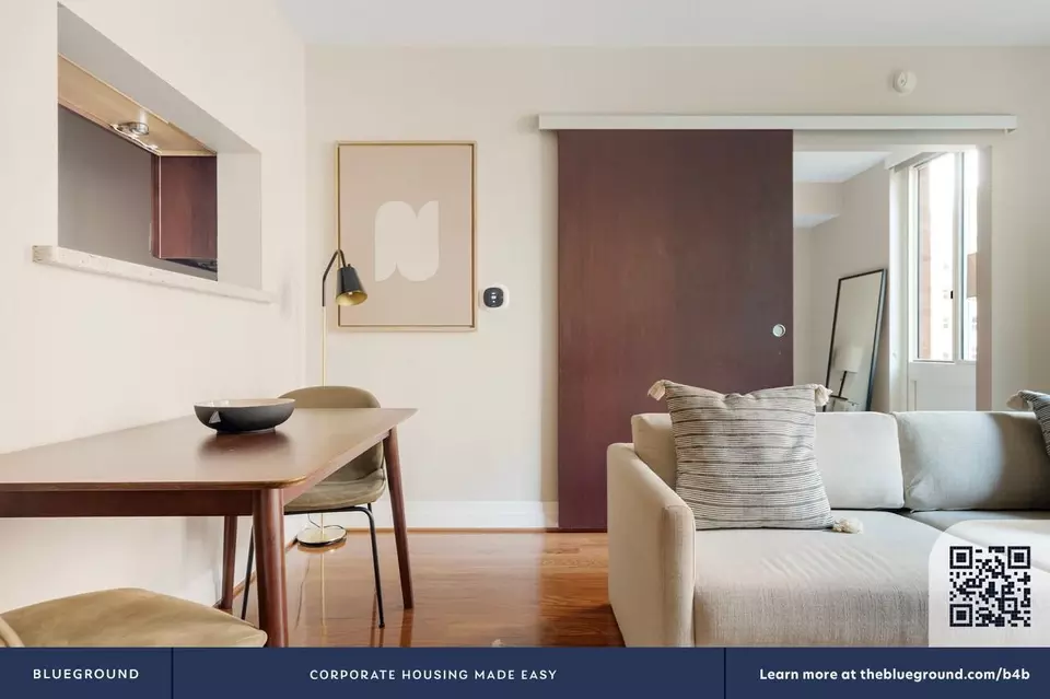  2221 I St NW, Washington, DC 20037 photo 5