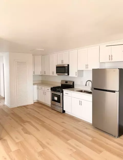 14011 S Budlong Ave, Gardena, CA 90247