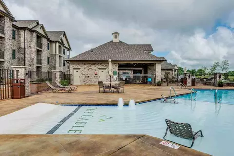 75 E Veterans Dr, Cookeville, TN 38501 photo 10