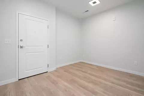 300 E 5th Ave, Columbus, OH 43201 photo 50