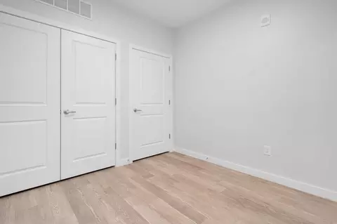 300 E 5th Ave, Columbus, OH 43201 photo 32