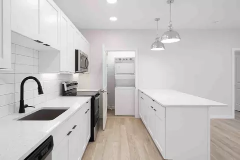 300 E 5th Ave, Columbus, OH 43201 photo 23