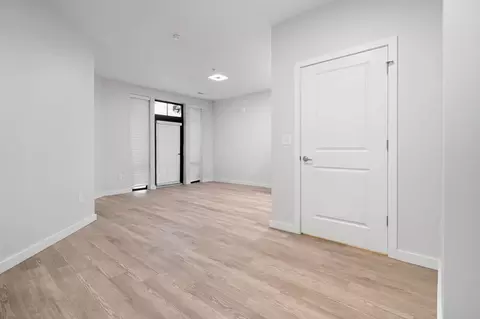 300 E 5th Ave, Columbus, OH 43201 photo 38